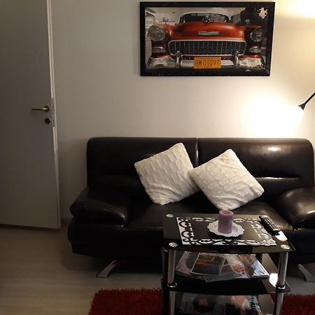 Apartments Paris Умаг Экстерьер фото